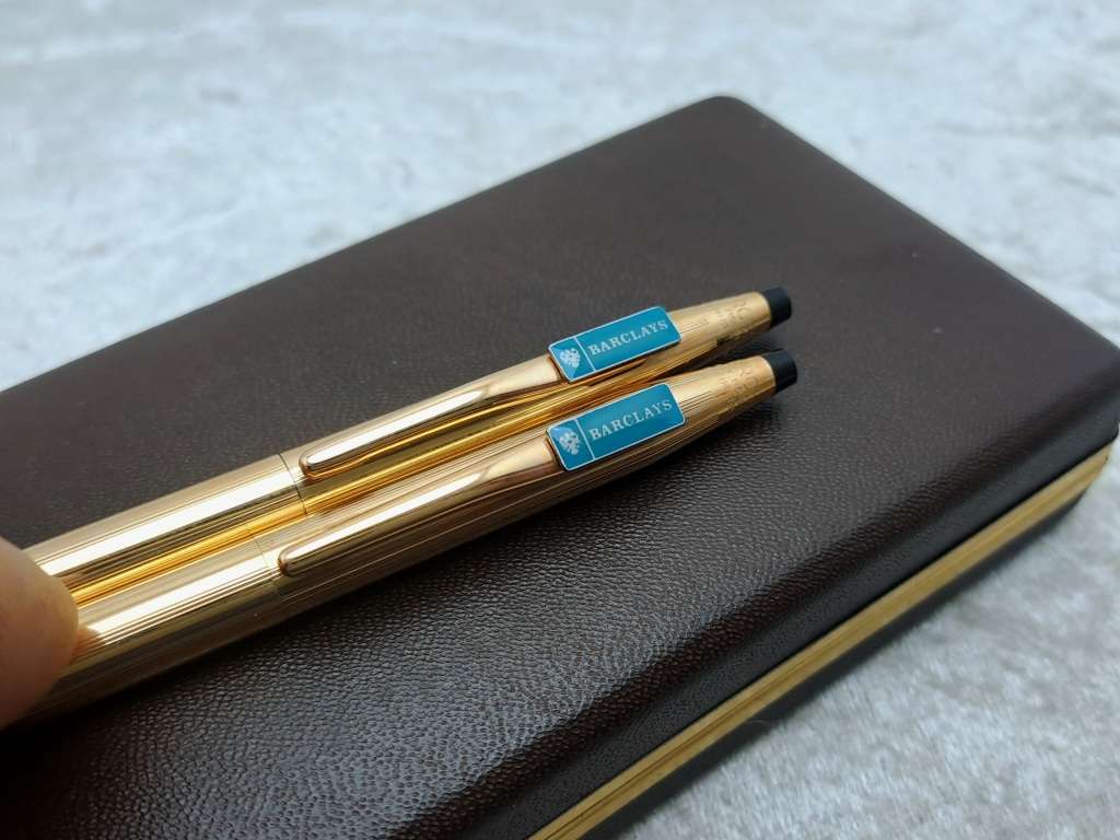 Vintage Cross 1/20 14kt Rolled Gold Pen and Pencil set -In Case - Barclays Branded
