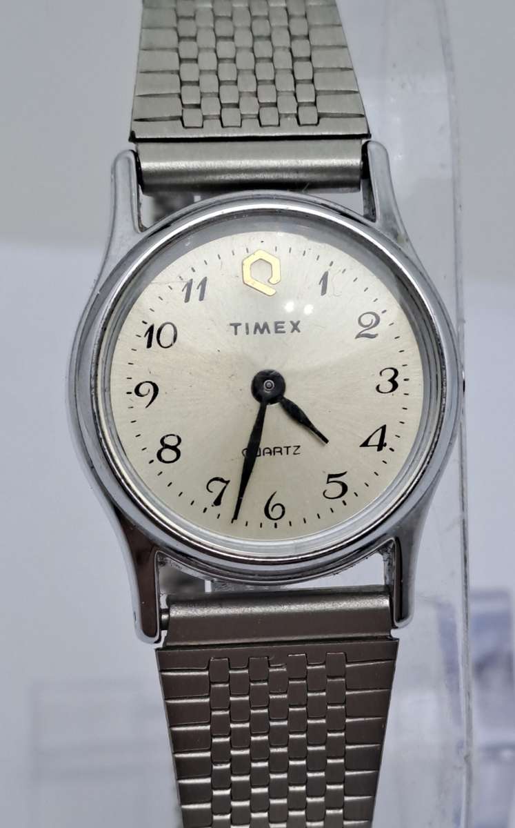 Pre-owned Vintage Ladies TIMEX Quartz Stainless Steel watch - Working-