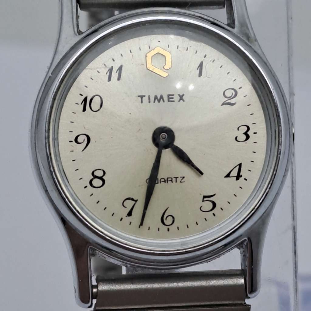 Pre-owned Vintage Ladies TIMEX Quartz Stainless Steel watch - Working-