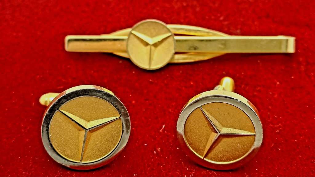 Vintage Mercedes Benz Cufflinks and Tie Clip set -No Box