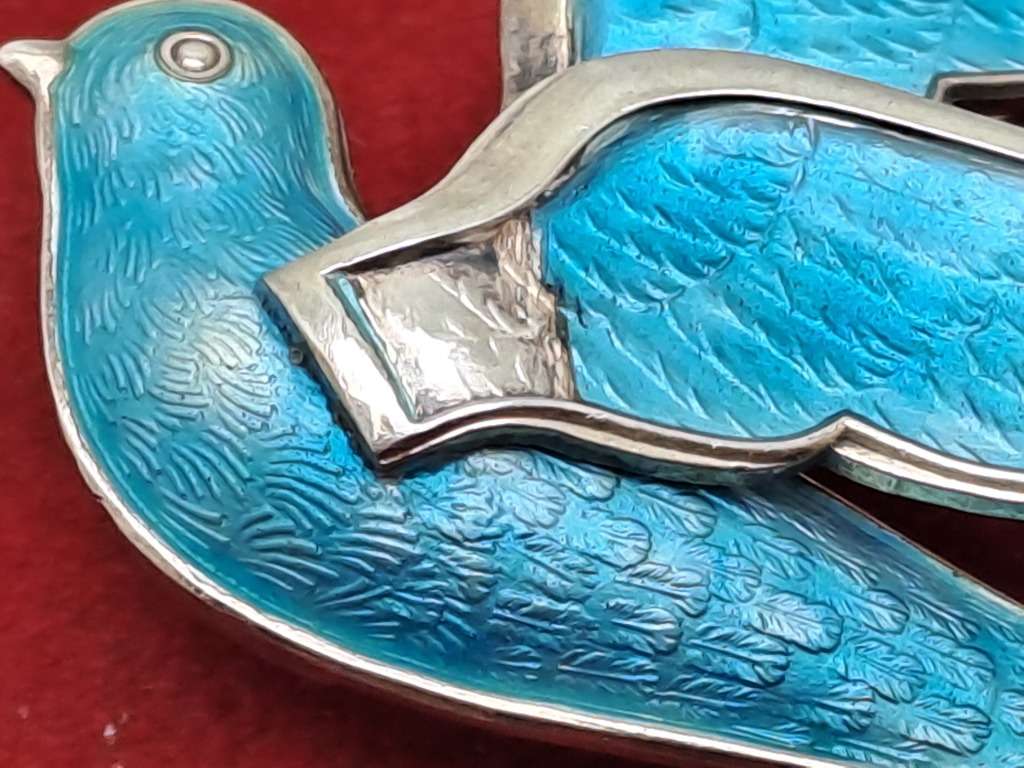 Vintage Designer 1950`s Norway Sterling 925 BLUE BIRD Brooch (Enamel have some damage)