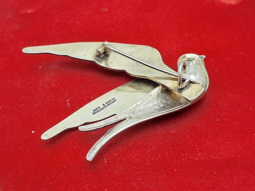 Vintage Designer 1950`s Norway Sterling 925 BLUE BIRD Brooch (Enamel have some damage)