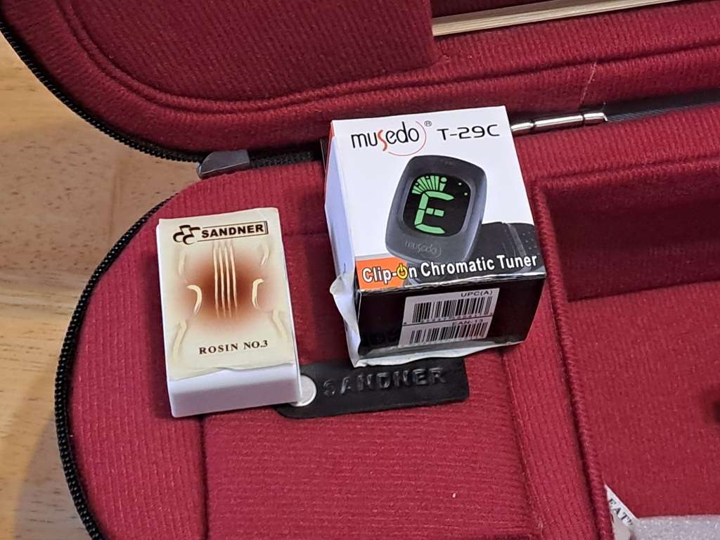 Sandner SV-2 4/4 full size violin in case - made in Germany