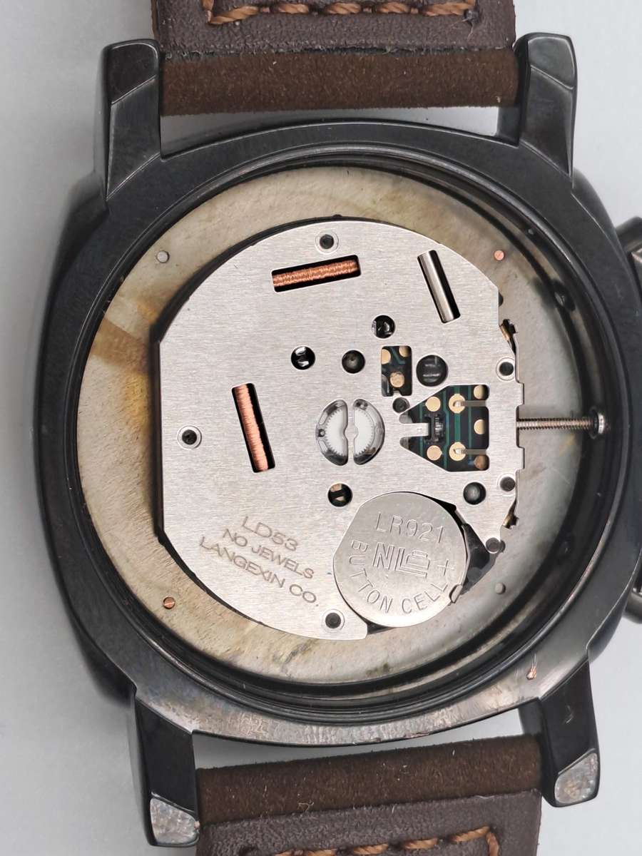 Megir Mens Quartz watch with Leather strap -Large Face-Working