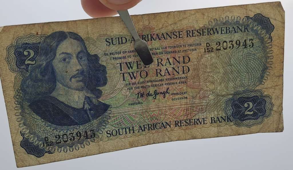 1976 TW de Jongh South Africa 2 Rand- D152-Prefix D6 -Bank Note