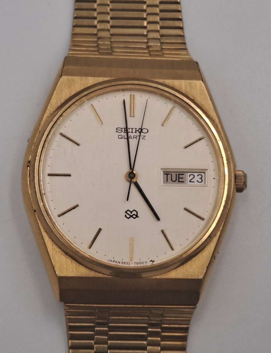Vintage 1979 Seiko Mens Day-Date Quartz Gold Tone Watch- Working