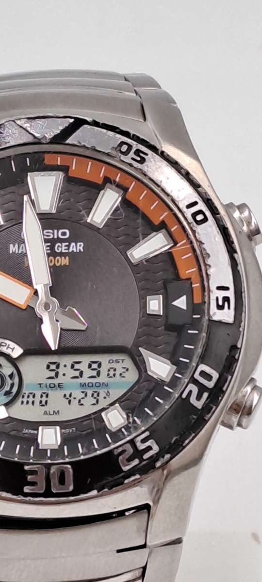 Vintage  Pre-Owned Casio Analog Digital Marine Gear AMW-710 Mens Watch -Working