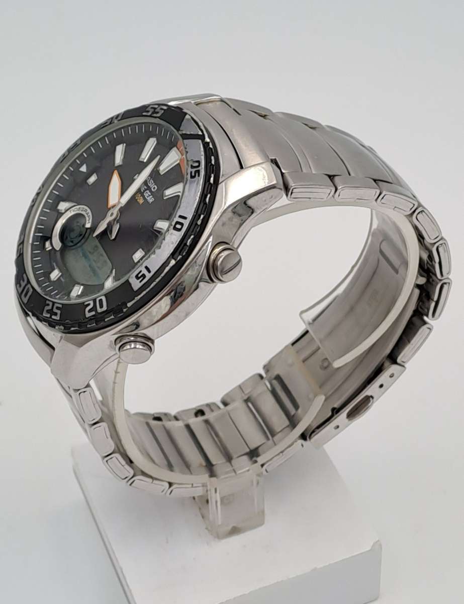Vintage  Pre-Owned Casio Analog Digital Marine Gear AMW-710 Mens Watch -Working
