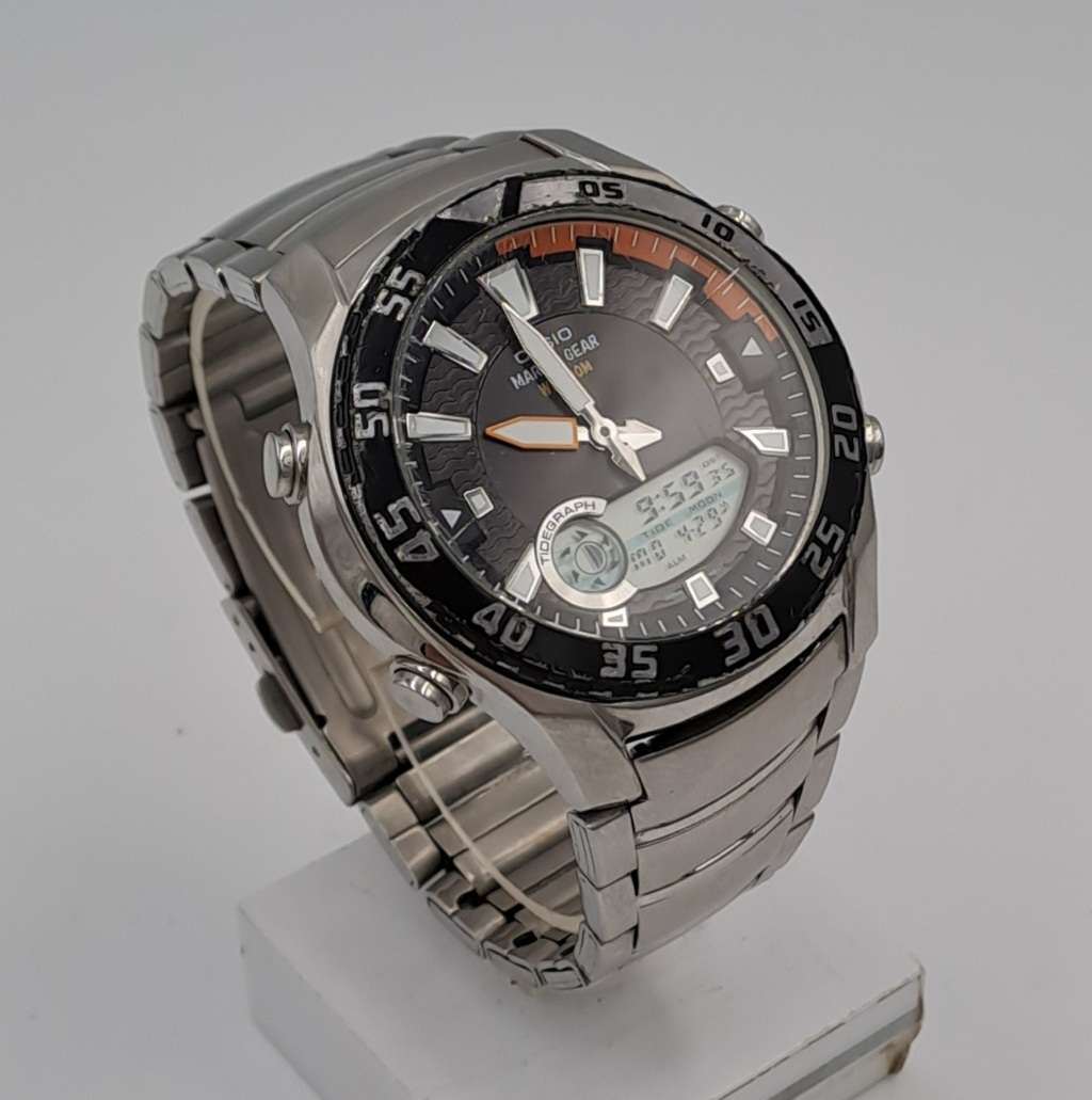 Vintage  Pre-Owned Casio Analog Digital Marine Gear AMW-710 Mens Watch -Working