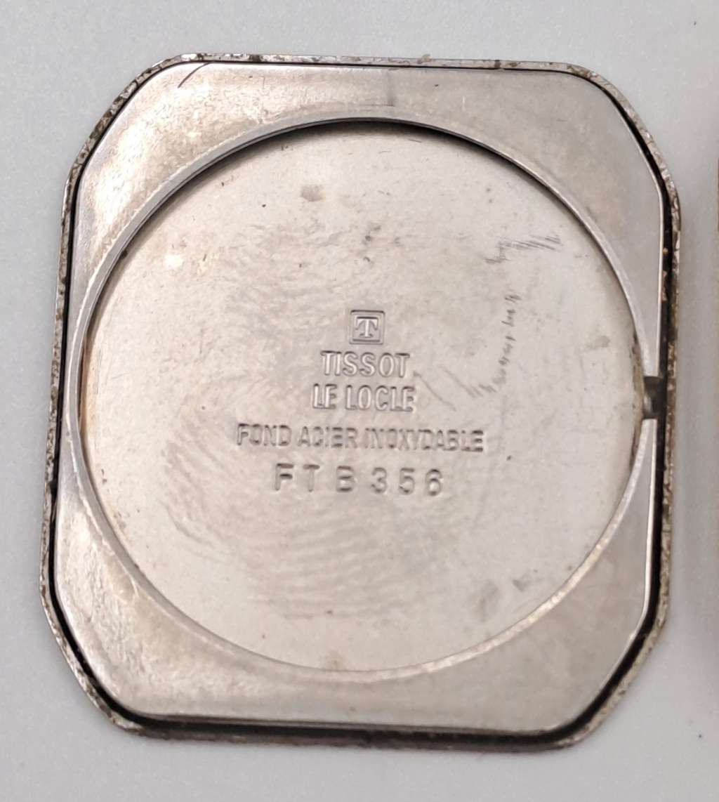 Vintage Mens Swiss Tissot Seastar FTB 356 Quartz Gold Tone watch Sapphire Glass.