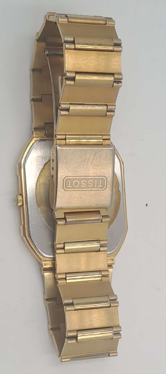 Vintage Mens Swiss Tissot Seastar FTB 356 Quartz Gold Tone watch Sapphire Glass.