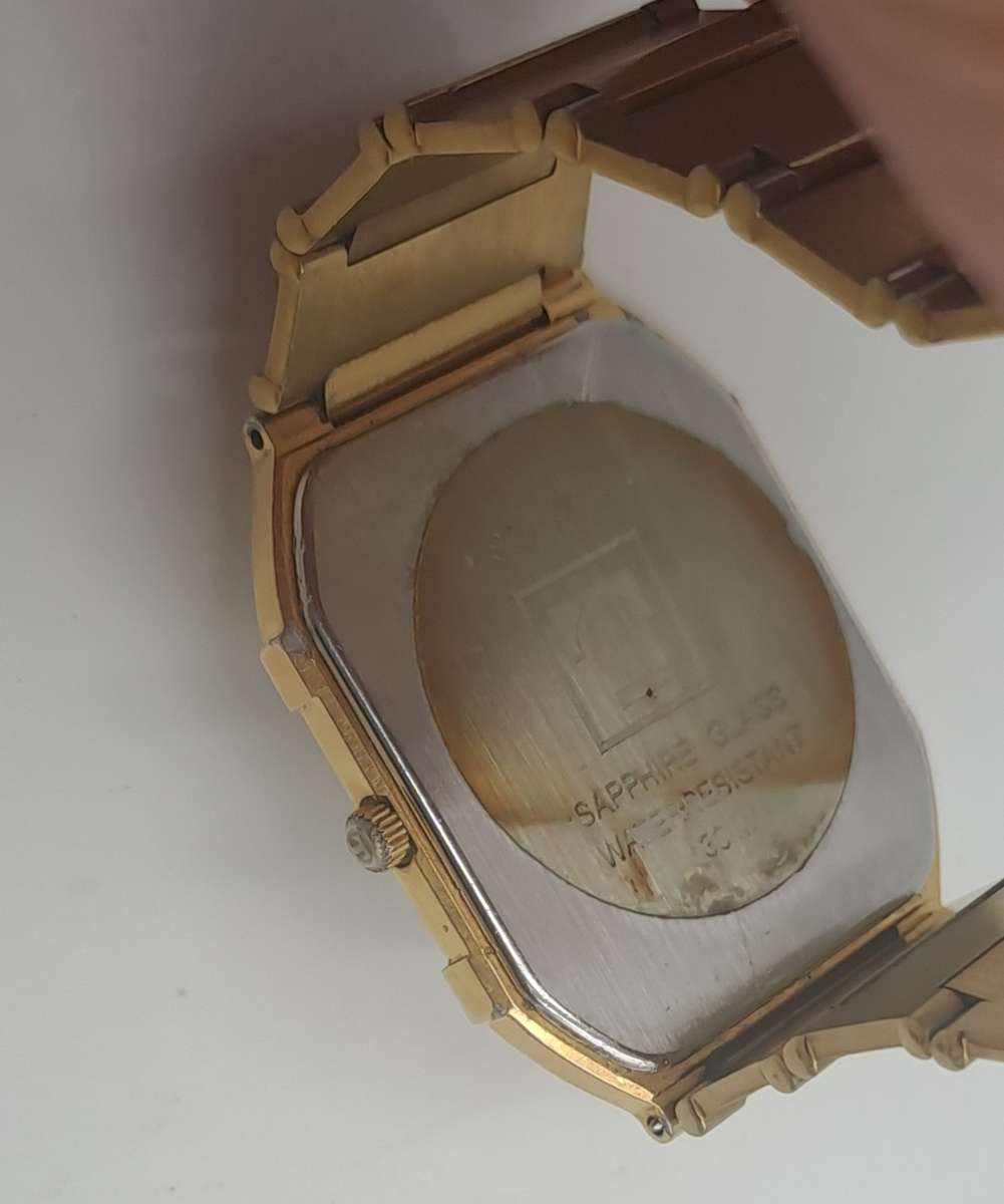 Vintage Mens Swiss Tissot Seastar FTB 356 Quartz Gold Tone watch Sapphire Glass.