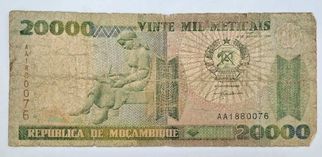 1999  Mozambique 20 000 Meticais Banknote-see condition