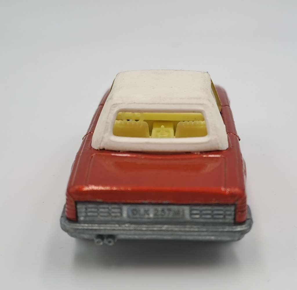 1973 Matchbox superfast No 6 Mercedes 350 SL by Lesney England