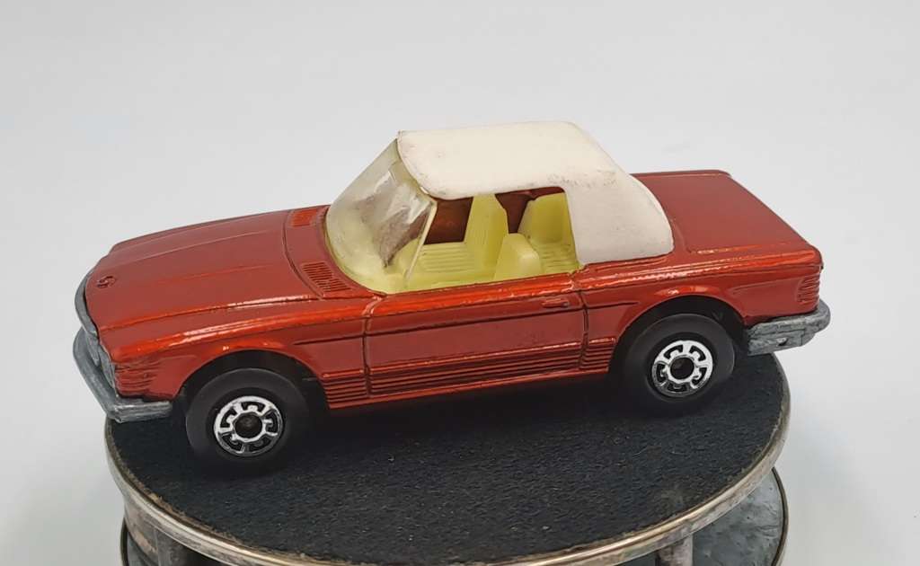 1973 Matchbox superfast No 6 Mercedes 350 SL by Lesney England