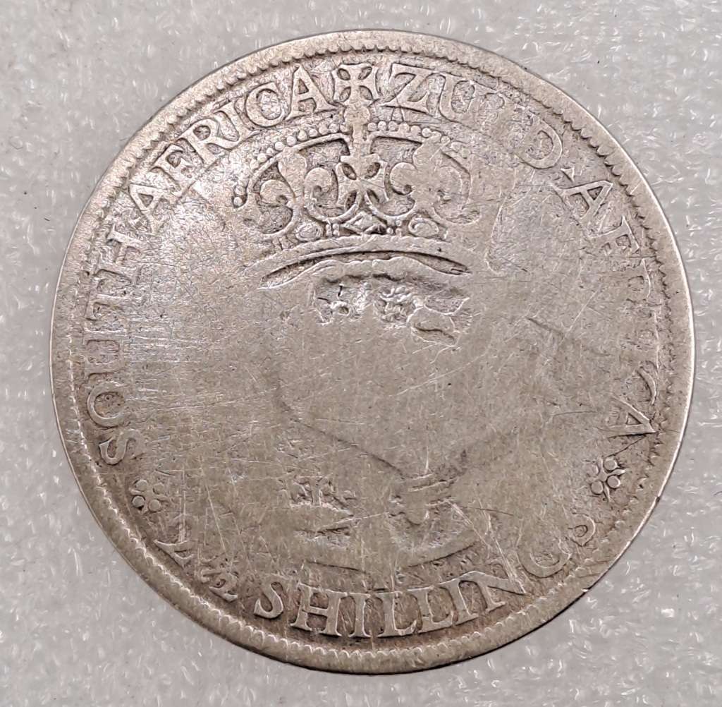 Minted between 1923-1936- one Zuid Africa Silver (.800) 2½ Shillings - George V-poor condition