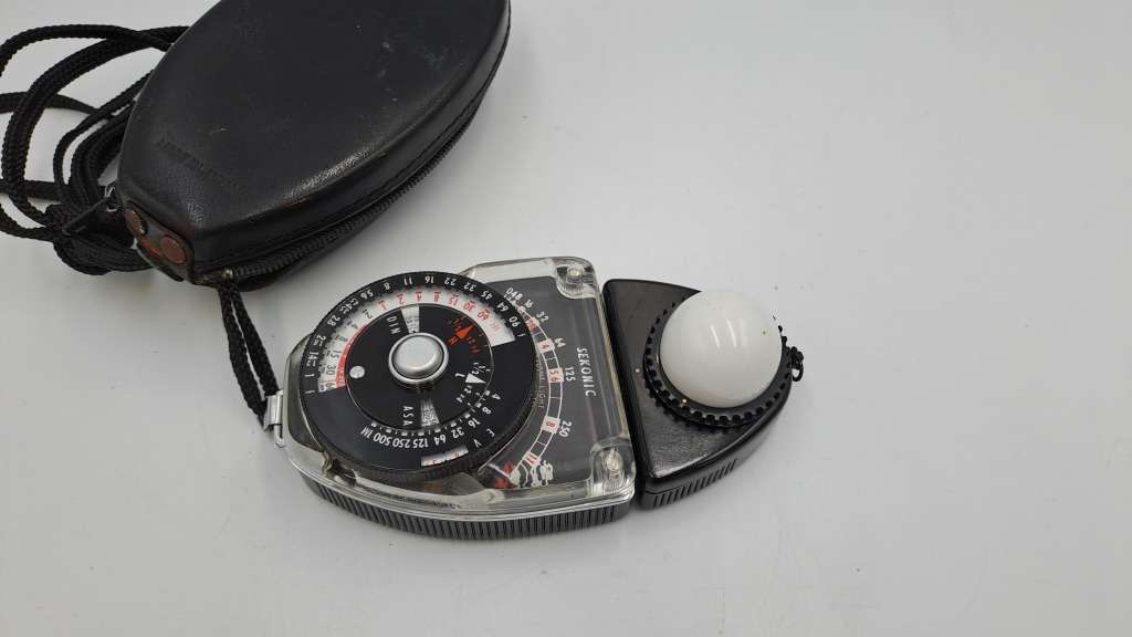 Vintage Sekonic Studio de Lux Photography Exposure meter in Pouch Model L28c2-Working