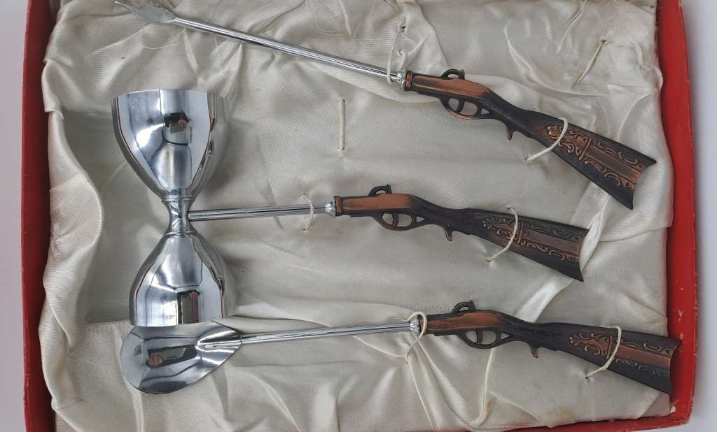 3pc Vintage 1960's Japan Rifle Bar Utensil set- The Rifle is Copper