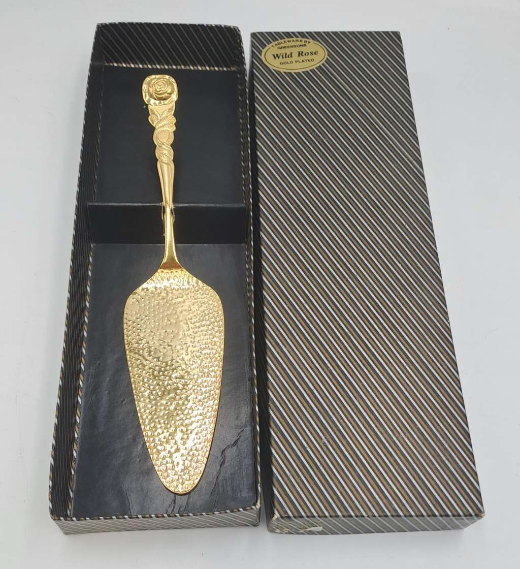 Boxed WILD ROSE Gold Plated Cake server By Greensons