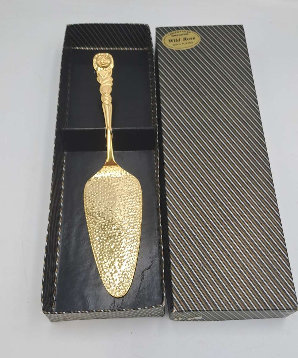 Boxed WILD ROSE Gold Plated Cake server By Greensons