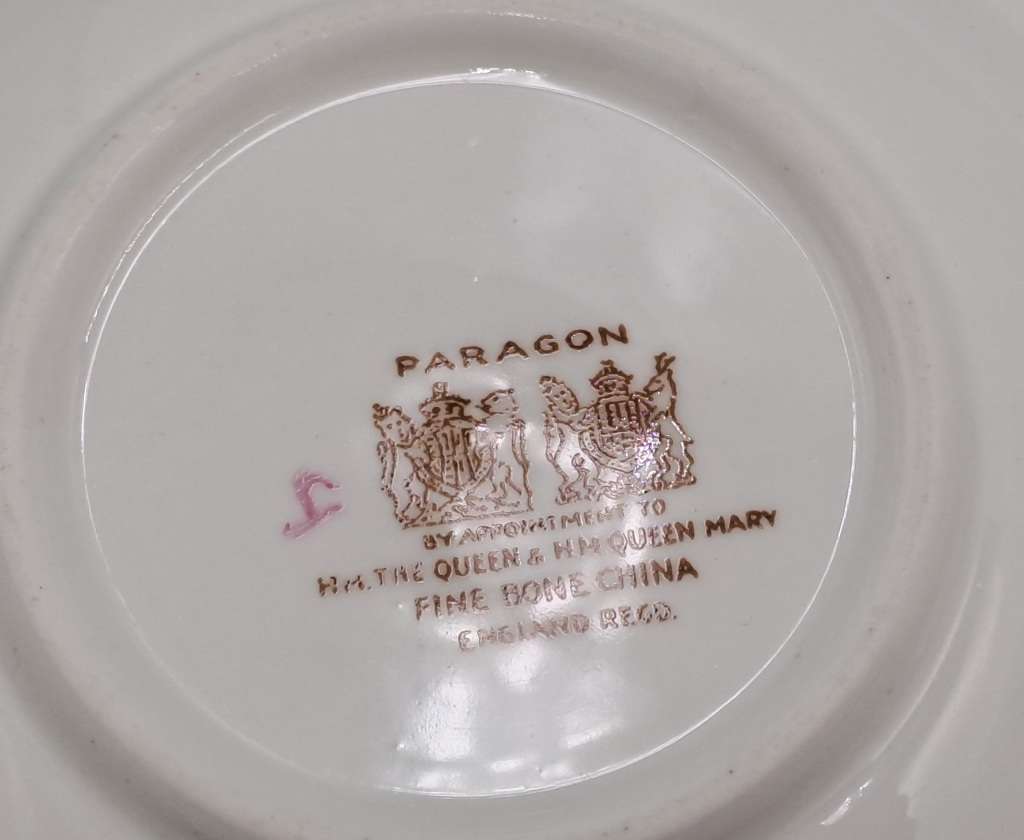 2 Vintage Paragon Fine Bone China Ashtrays - By Appointment H.M Queen and  H.M Queen Mary