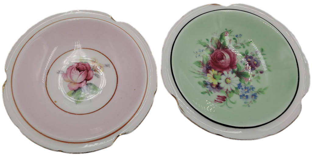 2 Vintage Paragon Fine Bone China Ashtrays - By Appointment H.M Queen and  H.M Queen Mary