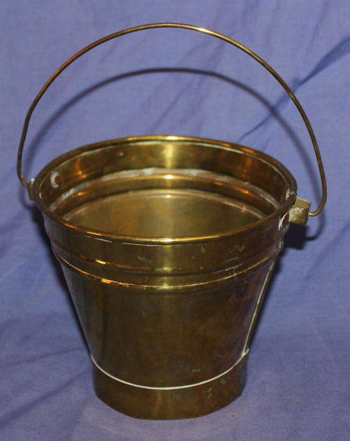 Small Brass Bucket - 190g - 113x125mm - see More