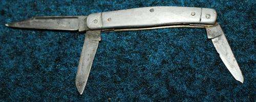 Collectable Vintage Henry Boker Premium Stock Knife 3 blades made in Germany 93mm with blades closed