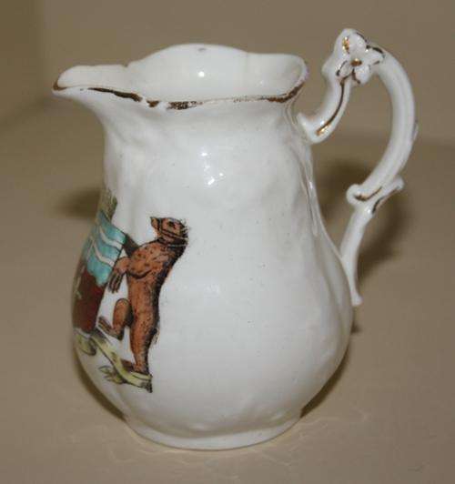 a small vintage Williamsons Longton England Milk Jug rg 263342  -85mm