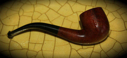 a Vintage small Real Briar Monty Smoking Pipe made in Italy 100mm