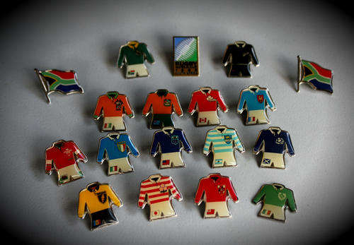 Rugby World Cup 1995 -15 Jersey Pins- 2 x SA flag pins and World Cup pin .. Irish Jersey Pin off