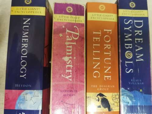 Little giant encyclopedia  - DREAM SYMBOL . NUMEROLOGY. FORTUNE TELLING. PALMISTRY