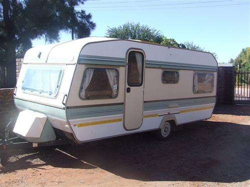 Gypsey 4 Caravan 1986