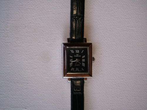 Womens leather watch.