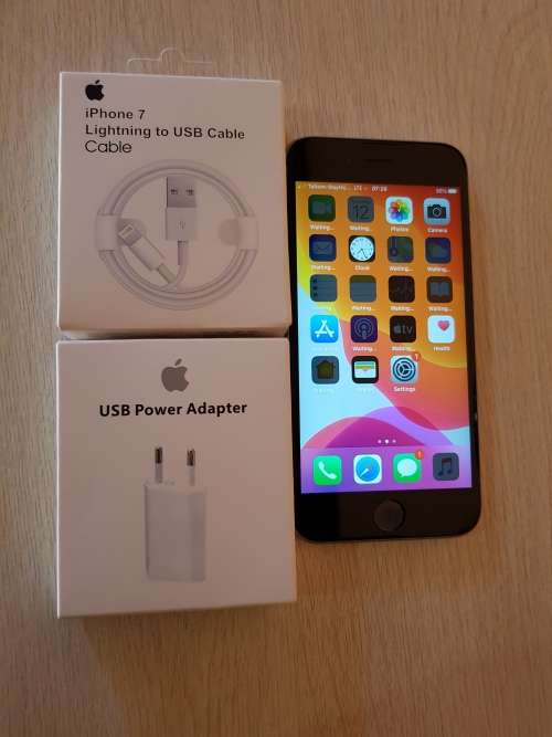 IPHONE 6S 64GB IN EXCELLENT CONDITION LIKE NEW