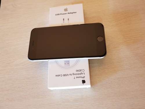 IPHONE 6S 64GB IN EXCELLENT CONDITION LIKE NEW