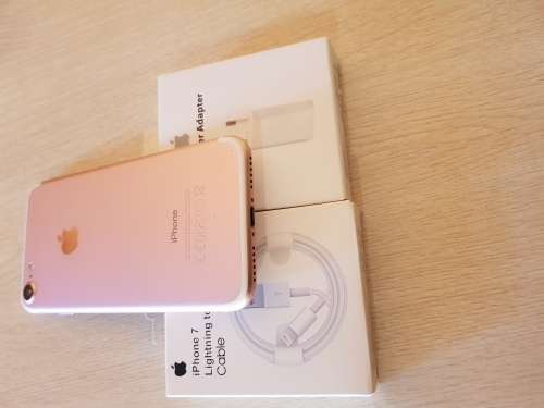 IPHONE 7 128GB IN GOOD CONDTION