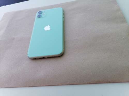 IPHONE 11 64GB GREEN