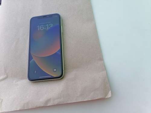 IPHONE 11 64GB GREEN