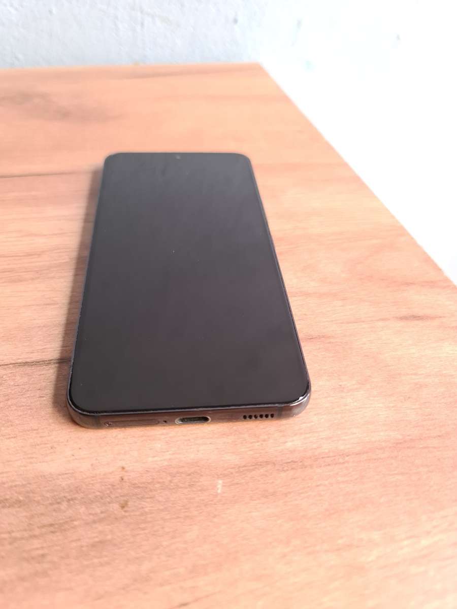 Samsung Galaxy S22 256GB Pre Owned