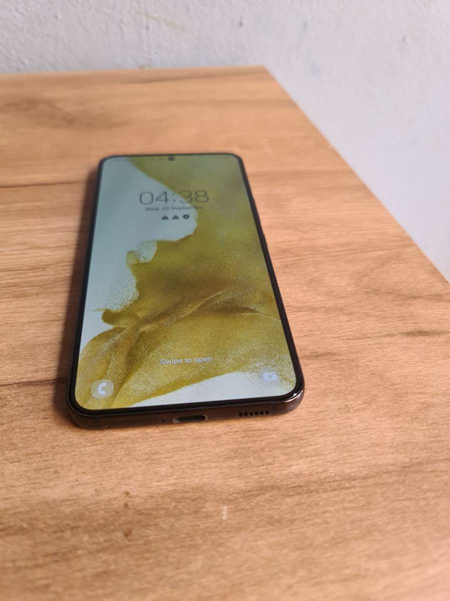 Samsung Galaxy S22 256GB Pre Owned