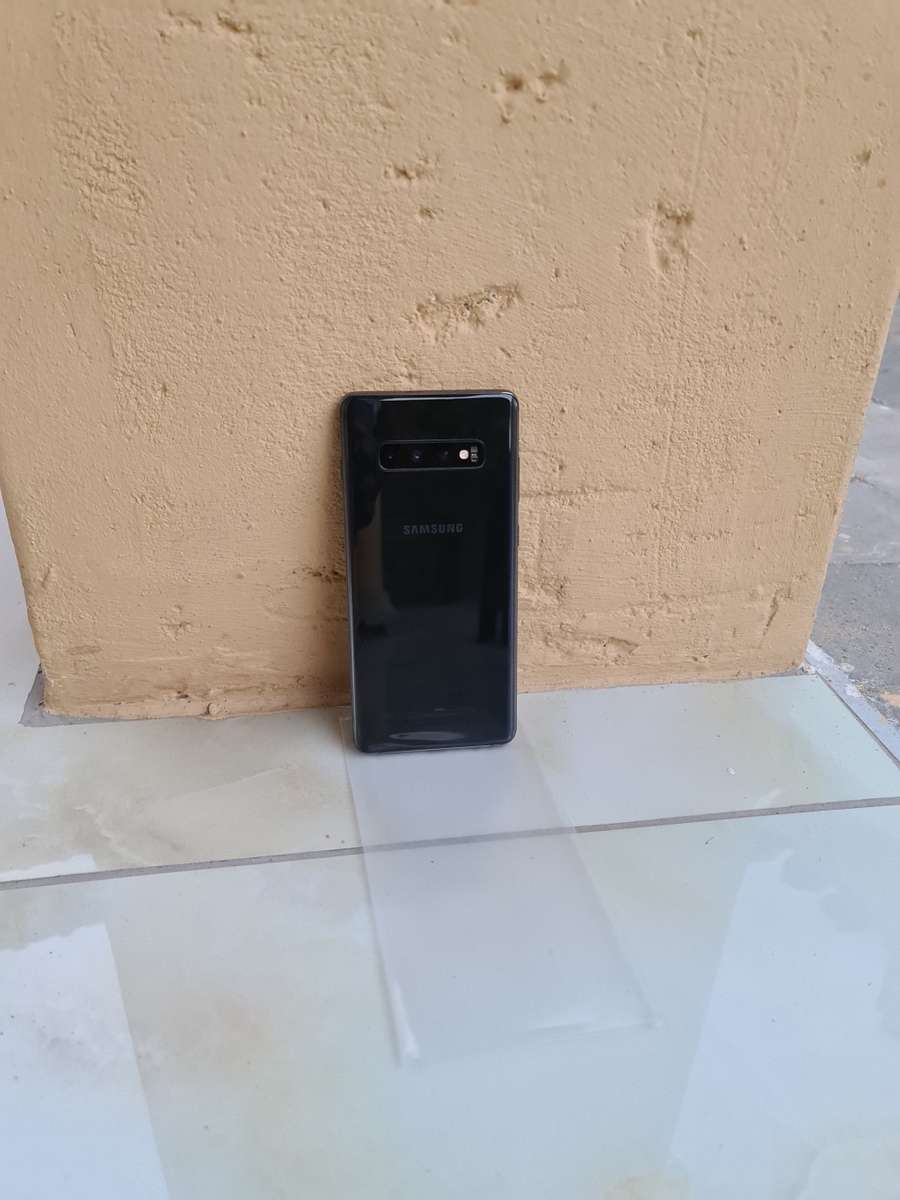 Samsung Galaxy S10 Plus 128GB Pre Owned