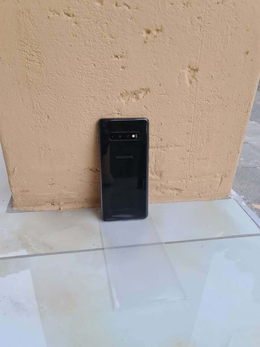 Samsung Galaxy S10 Plus 128GB Pre Owned