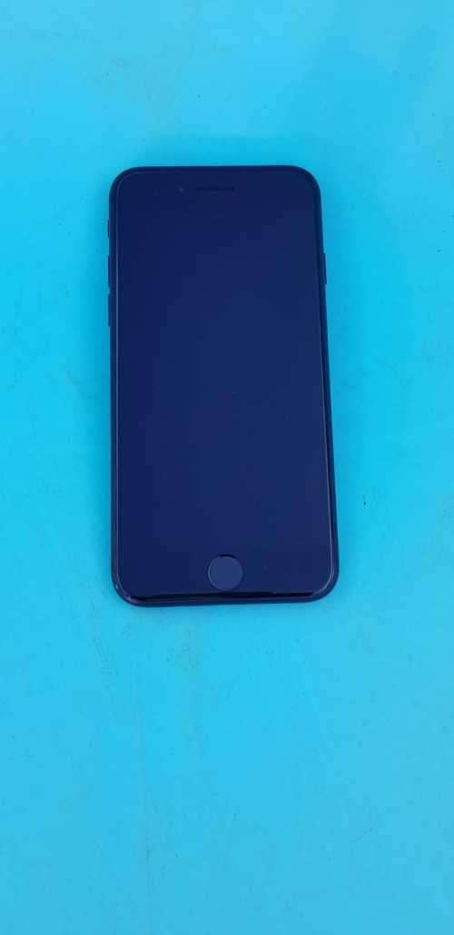 IPHONE 7 32GB IN EXCELLENT CONDITION