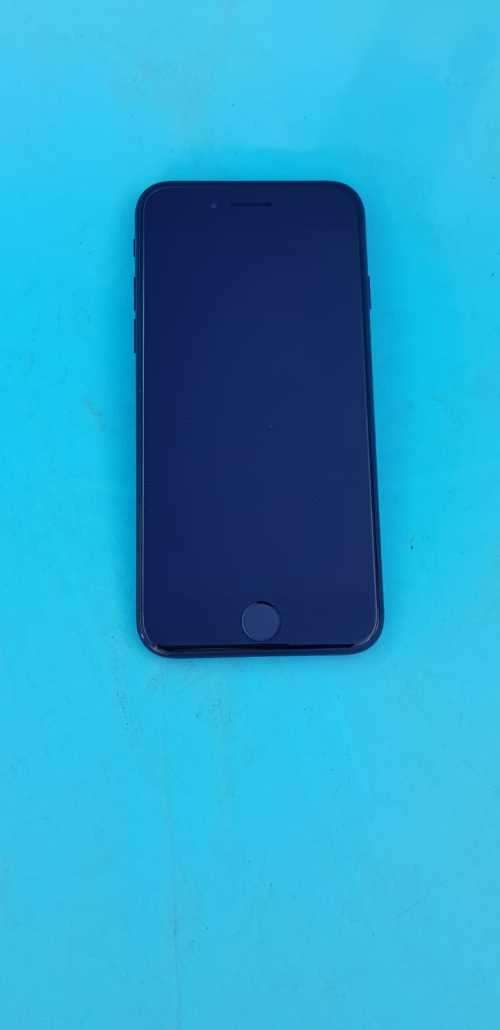 IPHONE 7 32GB IN EXCELLENT CONDITION