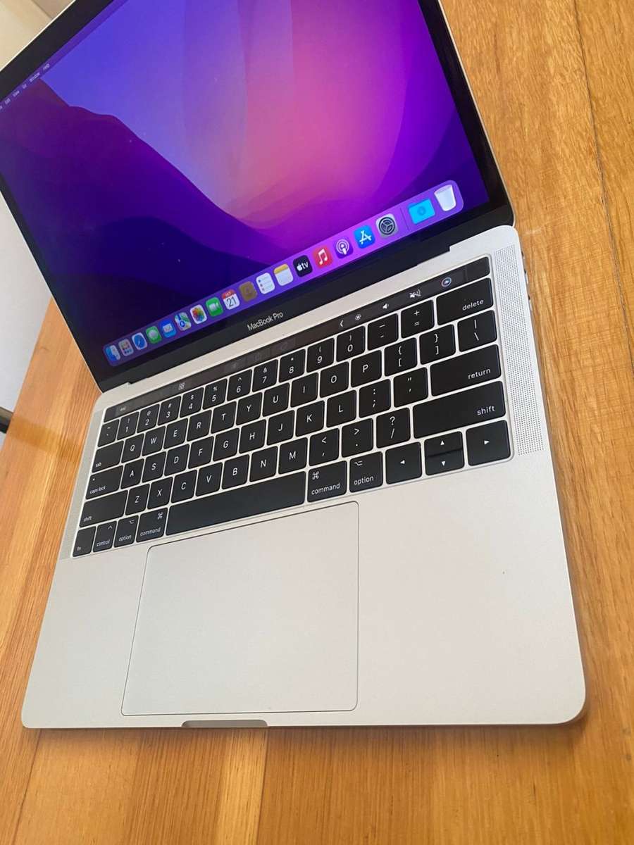 2017 MACBOOK PRO TOUCHBAR 13 INCH CORE I5