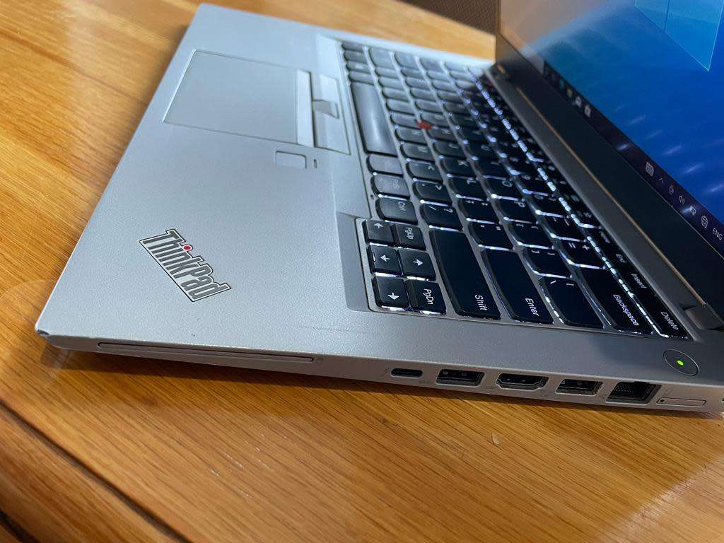 LENOVO T470s core i5 7th generation touchscreen laptop