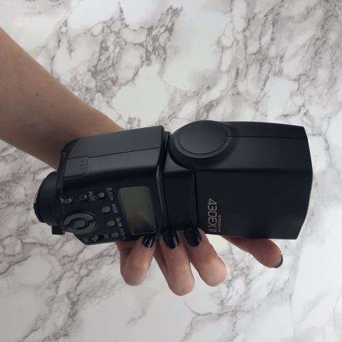 CANON SPEEDLITE FLASH - 430EX II - FOR ALL CANON EOS DIGITAL SLR - LIKE NEW - FREE SHIPPING