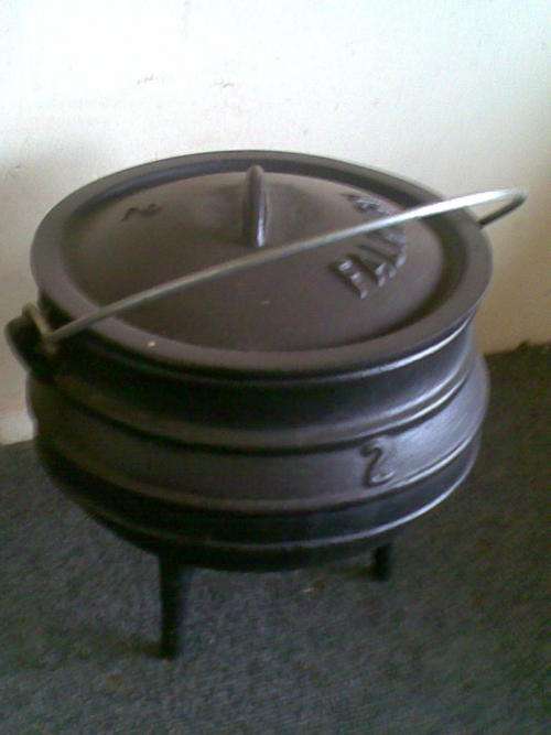 FALKIRK TRIPOD POTJIE POT