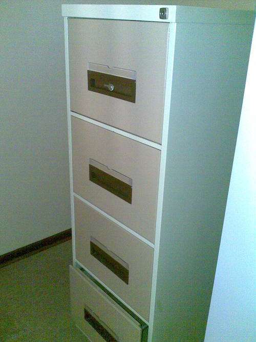 METAL FILE CABINET